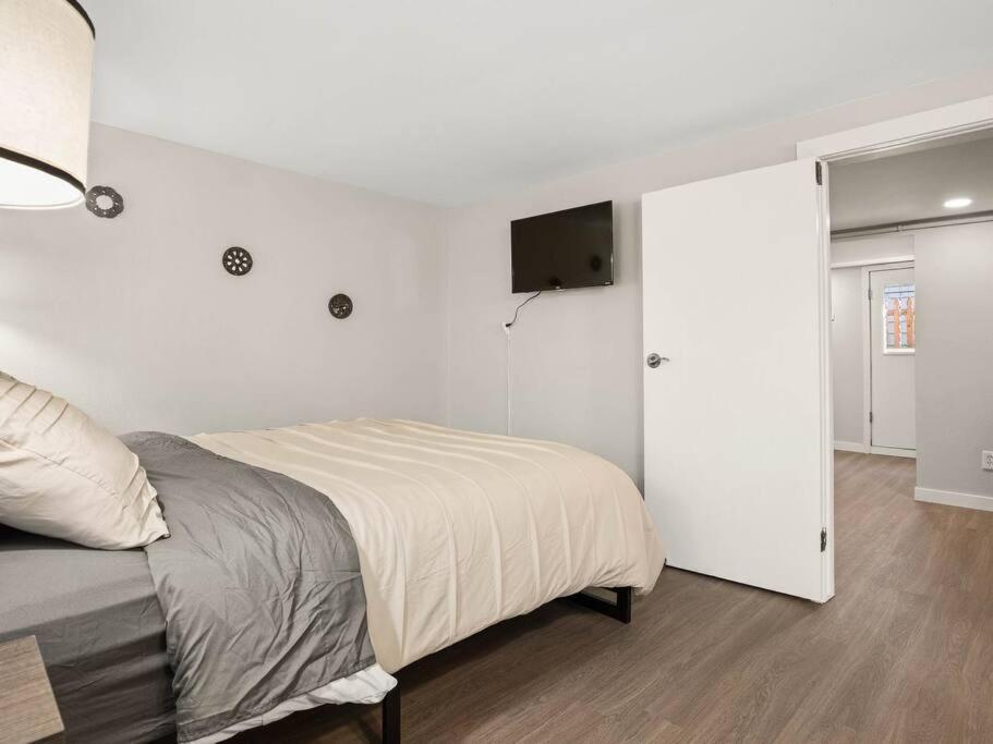 Elegant Richmond Gem Nestled Up To Hawthorne Blvd. Appartement Portland Buitenkant foto